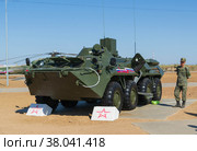 Волгоградская область, Средняя Ахтуба, Россия. Военная техника, разведывательная химическая машина РХМ-6 на шасси плавающешо бронетранспортёра БТР-80. (2021 год). Редакционное фото, фотограф Андрей Цыганков / Фотобанк Лори