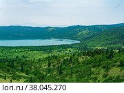 View of the Golovnin volcano caldera with hot lake on Kunashir island. Стоковое фото, фотограф Евгений Харитонов / Фотобанк Лори