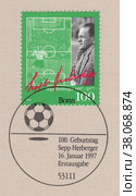 Йозеф Хербергер (1897-1977) - немецкий футболист и тренер. Почтовый штемпель Бонн. Почтовая марка ФРГ 1997 года. Редакционная иллюстрация, иллюстратор александр афанасьев / Фотобанк Лори