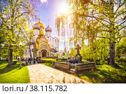 Смоленский собор и часовня Прохоровых, Новодевичий монастырь, Москва (2012 год). Стоковое фото, фотограф Baturina Yuliya / Фотобанк Лори