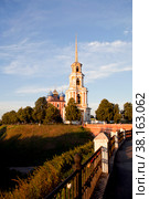 Трубежная набережная с видом на кремль. Рязань (2022 год). Стоковое фото, фотограф Сергей Афанасьев / Фотобанк Лори