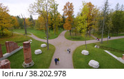 Александровский парк (Царское Село). Павильон Шапель. Alexander Park (Tsarskoye Selo). The Chapelle Pavilion. (2021 год). Редакционное видео, видеограф Евгений Романов / Фотобанк Лори