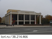 Сахалинский международный театральный центр имени А.П. Чехова (2022 год). Редакционное фото, фотограф syngach / Фотобанк Лори