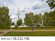 Казанская церковь. Село Константиново, Рязанская область (2022 год). Редакционное фото, фотограф Сергей Афанасьев / Фотобанк Лори