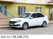 Lada Granta (2022 год). Редакционное фото, фотограф Art Konovalov / Фотобанк Лори
