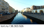 Kanal Griboedova river with view Church of Savior on Blood. Unique urban landscape center of Saint Petersburg (2020 год). Редакционное видео, видеограф Aleksandr Golubev / Фотобанк Лори