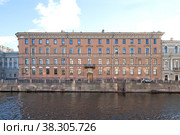 Адрес, улица, дом. Мойки наб., 70 Вознесенский пр., 3 (2022 год). Стоковое фото, фотограф Валентина Качалова / Фотобанк Лори
