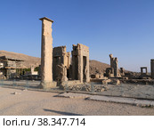 Дворец Ксеркса (Хадиш) в Персеполисе (Иран) (2022 год). Редакционное фото, фотограф Максим Гулячик / Фотобанк Лори