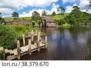 Hobbiton, New Zealand - 15 Dec 2018. Hobbiton is theme Park in New Zealand. Редакционное фото, фотограф Сергей Стрелков / Фотобанк Лори