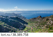 View from the mountains to the Camara de Lobos and Funchal. Made (2012 год). Стоковое фото, фотограф Михаил Аккуратoв / Фотобанк Лори