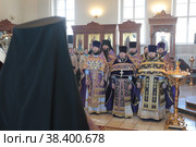 Литургия в Бобреневом монастыре в Великий пост (2018 год). Редакционное фото, фотограф Дмитрий Неумоин / Фотобанк Лори