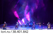 Perform modern hits of rock music in the concert hall, cello concert (2022 год). Редакционное видео, видеограф Скрипачев Антон / Фотобанк Лори