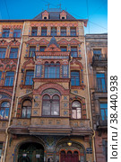 Fragment of the profitable house of N.N. Nikonov, 1899-1900. St. Petersburg, Kolokolnaya Street, 11 (2019 год). Редакционное фото, фотограф Анна Кривицкая / Фотобанк Лори