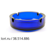 Empty transparent dark blue ashtray. Стоковое фото, фотограф Денис Дряшкин / Фотобанк Лори