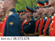 Россия. Москва. Военнослужащие отдельного комендантского Преображенского полка. Russia. Moscow. Military personnel of the separate commandant's Preobrazhensky regiment. (2012 год). Редакционное фото, фотограф Алексей Смышляев / Фотобанк Лори
