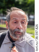 Россия. Санкт-Петербург. Митинг Петербург за Москву Участники митинга. Депутат Законодательного собрания Санкт-Петербурга Борис Вишневский. Russia. Saint-Petersburg. Rally Petersburg for Moscow. Participants of the rally. Deputy of the Legislative Assembly of St. Petersburg Boris Vishnevsky. (2019 год). Редакционное фото, фотограф Алексей Смышляев / Фотобанк Лори