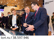 Россия. Санкт-Петербург. В центре - председатель правления и президент ПАО Транснефть Николай Токарев, первый справа - губернатор Нижегородской области Глеб Никитин. Russia. Saint-Petersburg. Nikolay Tokarev, Chairman of the Management Board and President of Transneft, is in the center, and Gleb Nikitin, Governor of the Nizhny Novgorod Region, is first on the right. (2021 год). Редакционное фото, фотограф Алексей Смышляев / Фотобанк Лори