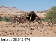 Ruins of House close Ranikot Fort in Sindh, Pakistan (2021 год). Стоковое фото, фотограф Сергей Стрелков / Фотобанк Лори