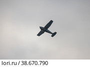 Cessna 172B Skyhawk. Light aircraft (2022 год). Редакционное фото, фотограф EugeneSergeev / Фотобанк Лори