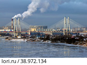 Санкт-Петербург. Большой Обуховский мост. (2018 год). Редакционное фото, фотограф Александр Тарасенков / Фотобанк Лори