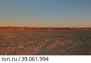 Panorama view to Plateau Ustyurt from the edge of Aral sea near Aktumsuk cape at sunset, Karakalpakstan, Uzbekistan. Стоковое фото, фотограф Сергей Майоров / Фотобанк Лори