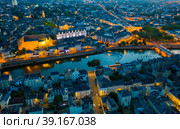 Evening aerial view of city of Laval and the Mayenne river. France. Стоковое фото, фотограф Яков Филимонов / Фотобанк Лори
