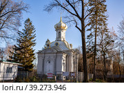 Church of the Holy Trinity in Peterhof (2022 год). Стоковое фото, фотограф Юлия Бабкина / Фотобанк Лори
