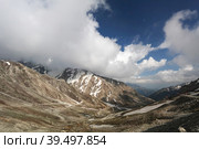 Ashret Gol river and Lowari pass, Khyber Pakhtunkhwa province Pakistan. Стоковое фото, фотограф Сергей Майоров / Фотобанк Лори