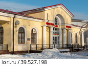 Вокзал железнодорожной станции Белоостров. Санкт-Петербург (2023 год). Стоковое фото, фотограф Александр Щепин / Фотобанк Лори