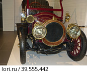 Автомобиль "Delaunay-Belleville HB4", 1911 год, Франция. Данный экспонат является десятым по счету из всех 100 изготовленных, а также самым ранним из оставшихся трех. Музей автомобильной техники. Верхняя Пышма, Россия, сентябрь 2020. Редакционное фото, фотограф Сергей Елизарьев / Фотобанк Лори