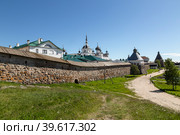 View of the Spaso-Preobrazhensky Solovetsky Stavropol Monastery on the shore of the Bay of Well-being of the Bolshoy Solovetsky Island in the White Sea, Russia, Arkhangelsk region (2018 год). Стоковое фото, фотограф Наталья Волкова / Фотобанк Лори