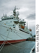 Scientific vessel Kosmonavt Victor Patsaev (2010 год). Редакционное фото, фотограф Сергей Буторин / Фотобанк Лори