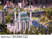 Макет мечети "Кул-Шариф" в Казани. Экспонат музея "Гранд Макет Россия " в Санкт-Петербурге. (2023 год). Редакционное фото, фотограф Наталья Зверева / Фотобанк Лори