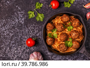 Roasted meatballs with spaghetti. Стоковое фото, фотограф Татьяна  Бральнина / Фотобанк Лори