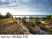 Раннее утро на реке Оби. Новосибирская область России (2021 год). Стоковое фото, фотограф Евгений Мухортов / Фотобанк Лори