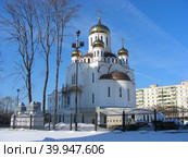 Церковь Троицы Живоначальной. Город Реутов. Московская область (2012 год). Стоковое фото, фотограф lana1501 / Фотобанк Лори