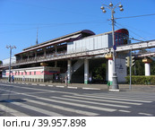 Московская монорельсовая транспортная система (ММТС). Продольный проезд. Останкинский район. Город Москва (2014 год). Редакционное фото, фотограф lana1501 / Фотобанк Лори