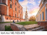 Успенский собор и колокольня, Рязанский Кремль, Рязань (2022 год). Стоковое фото, фотограф Baturina Yuliya / Фотобанк Лори