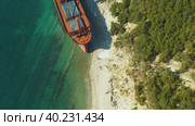 Aerial view of the dry-cargo ship called Rio ran aground after a storm in  black sea (2019 год). Редакционное видео, видеограф Кирилл Трифонов / Фотобанк Лори
