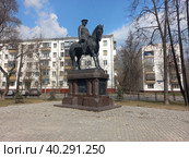 Памятник маршалу К. К. Рокоссовскому. Бульвар Маршала Рокоссовского. Район Богородское. Город Москва (2023 год). Редакционное фото, фотограф lana1501 / Фотобанк Лори