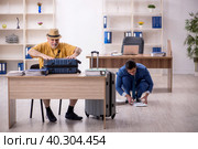 Old male boss and young male employee in summer vacation concept. Стоковое фото, фотограф Elnur / Фотобанк Лори