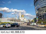 Москва, соборная мечеть у СК "Олимпийский" (2023 год). Редакционное фото, фотограф Владимир Макеев / Фотобанк Лори