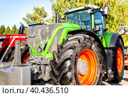 Сельскохозяйственный колесный трактор Fendt 1050 Vario (2017 год). Редакционное фото, фотограф FotograFF / Фотобанк Лори