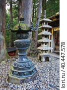 Tosho-gu temple at autumn, Nikko, Japan (2013 год). Стоковое фото, фотограф Сергей Стрелков / Фотобанк Лори
