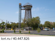 Башня Шухова (Bukhara Tower) солнечным сентябрьским днем. Бухара, Узбекистан (2022 год). Редакционное фото, фотограф Виктор Карасев / Фотобанк Лори