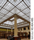 The building of the main post office of St. Petersburg inside (2019 год). Стоковое фото, фотограф Анна Кривицкая / Фотобанк Лори