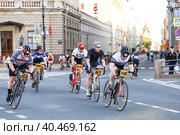 Велогонка La Strada Race. Участники во время заезда. (2023 год). Редакционное фото, фотограф Евгений Кашпирев / Фотобанк Лори