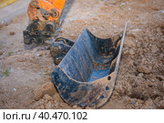 Repair of the excavator bucket, replacement of the nozzle on the boom. Стоковое фото, фотограф Юрий Поздников / Фотобанк Лори