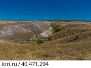 Chalk quarry in Divnogorie. the thickness of the chalk layer reaches 60 m. Стоковое фото, фотограф Анна Кривицкая / Фотобанк Лори