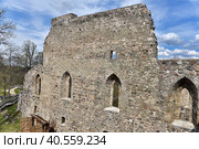Latvia, Sigulda, 29,04,2016 Ruins of medieval castle in Sigulda, Latvia. Built in 1207 as a castellum type fortress by the Livonian Brothers of the Sword who were later incorporated into the Teutonic Order of the castle. Редакционное фото, фотограф Анна Кривицкая / Фотобанк Лори